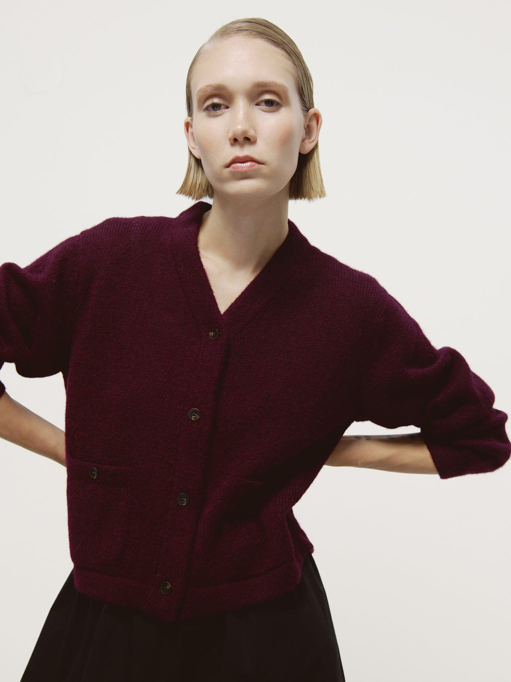Nuna Cardigan Burgundy