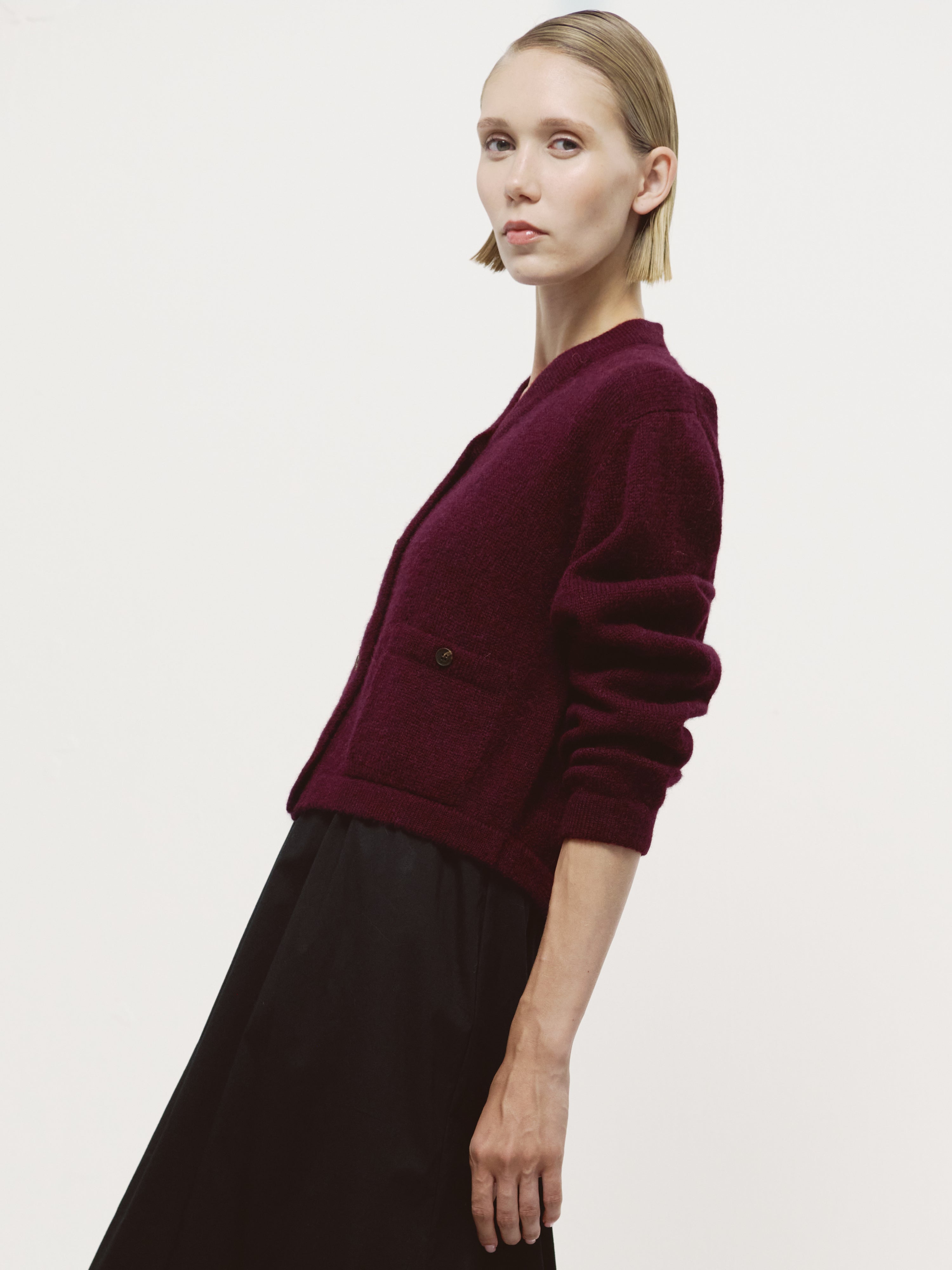 Nuna Cardigan Burgundy