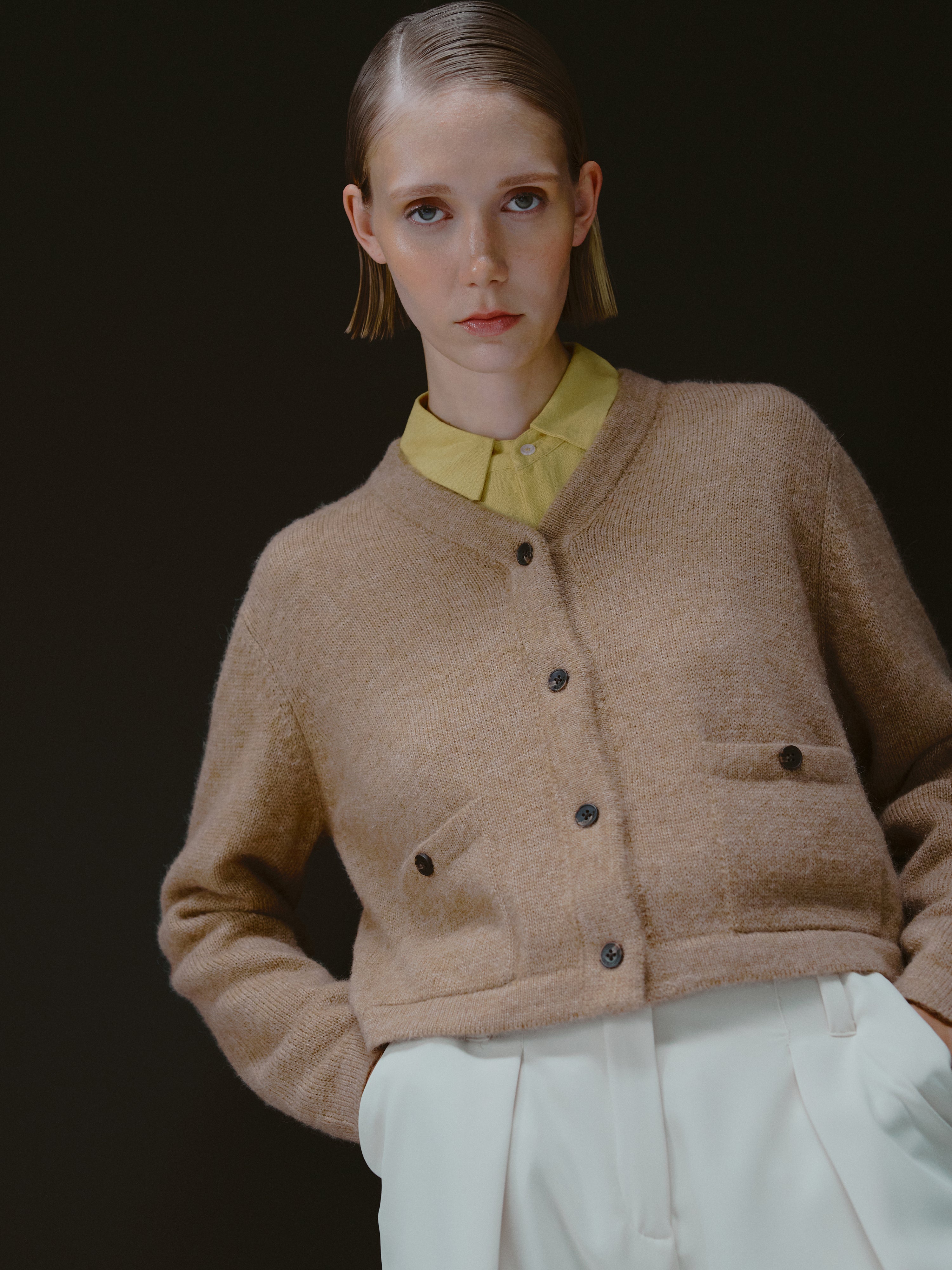 Nuna Cardigan Camel