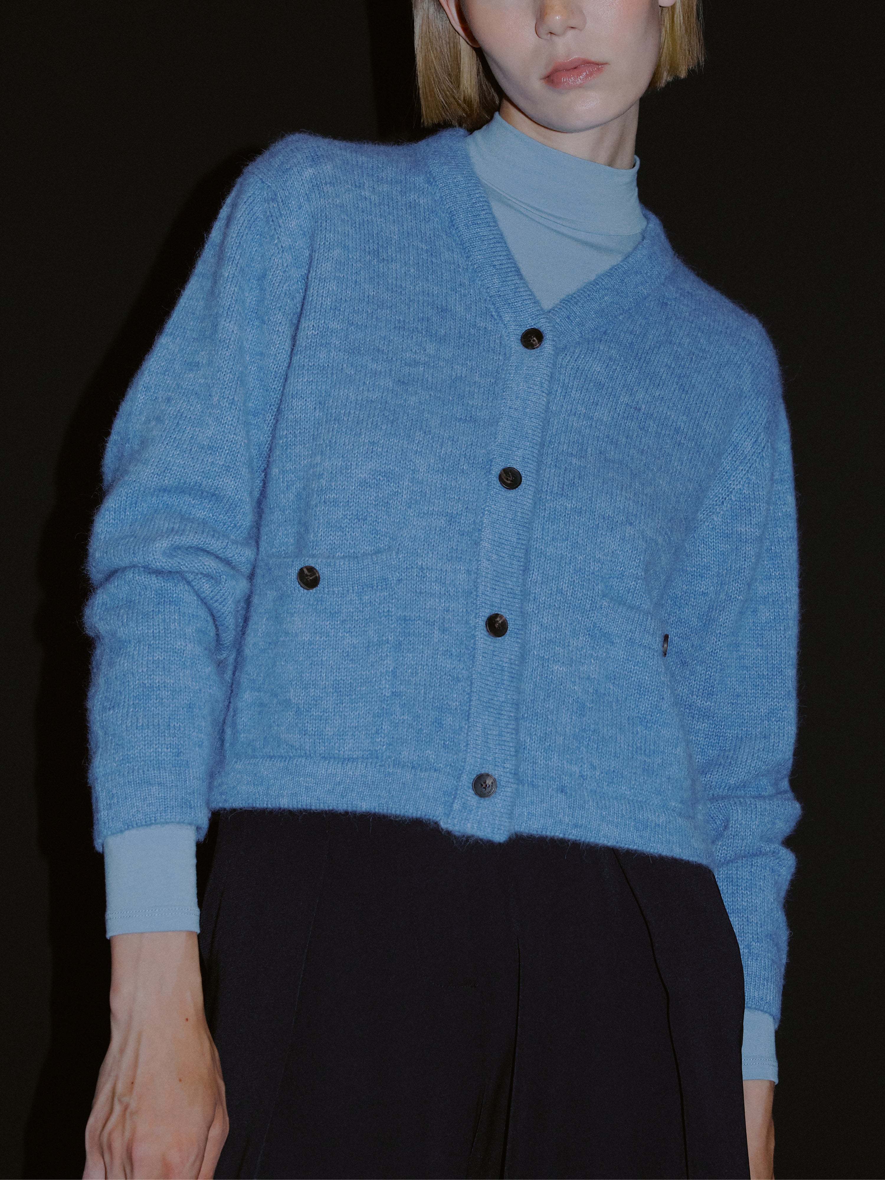 Nuna Cardigan Light Blue